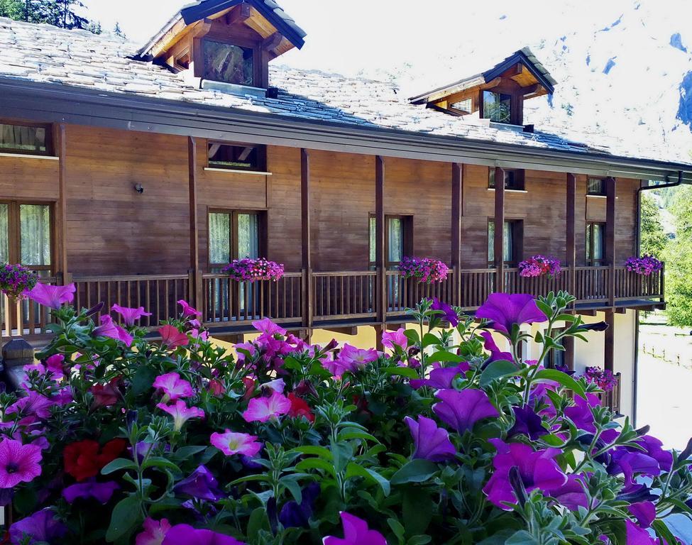 Hotel Boton D'Or&Wellness La Thuile Exterior foto