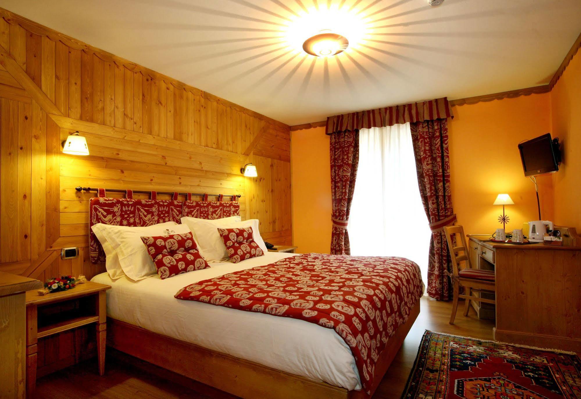 Hotel Boton D'Or&Wellness La Thuile Exterior foto